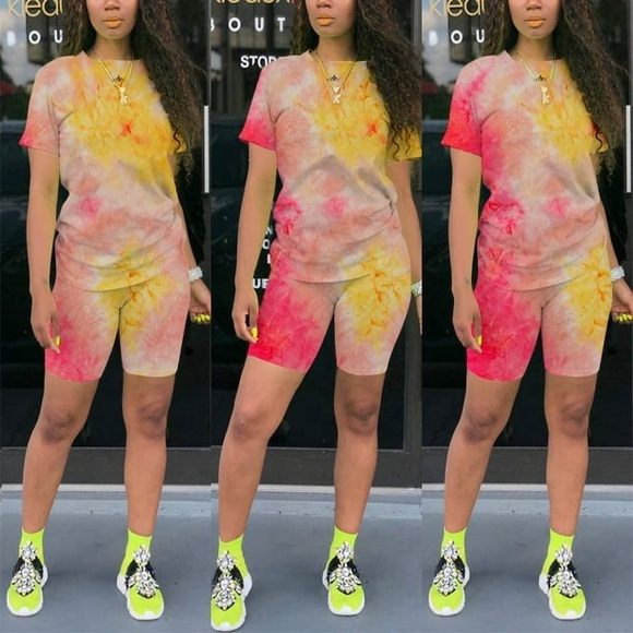 NWT Women’s Two-Piece Tie-Dye Lounge Set Short Sleeve Top & Pants SIZE MEDIUM - Picture 8 of 8